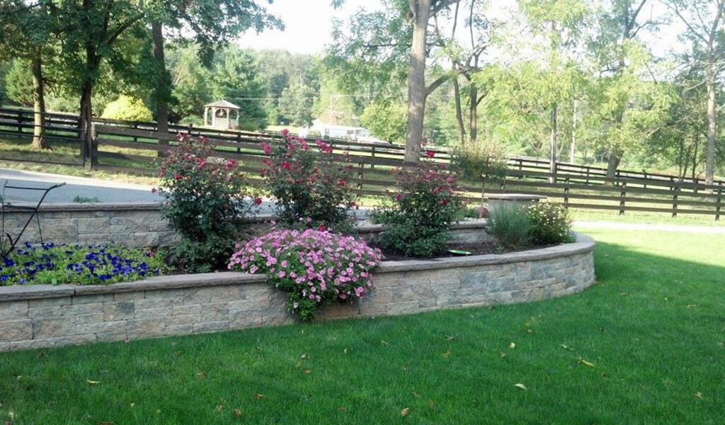 Mill Stream Landscapes Wesstown Amish, Landscaping Companies In Wilmington Market